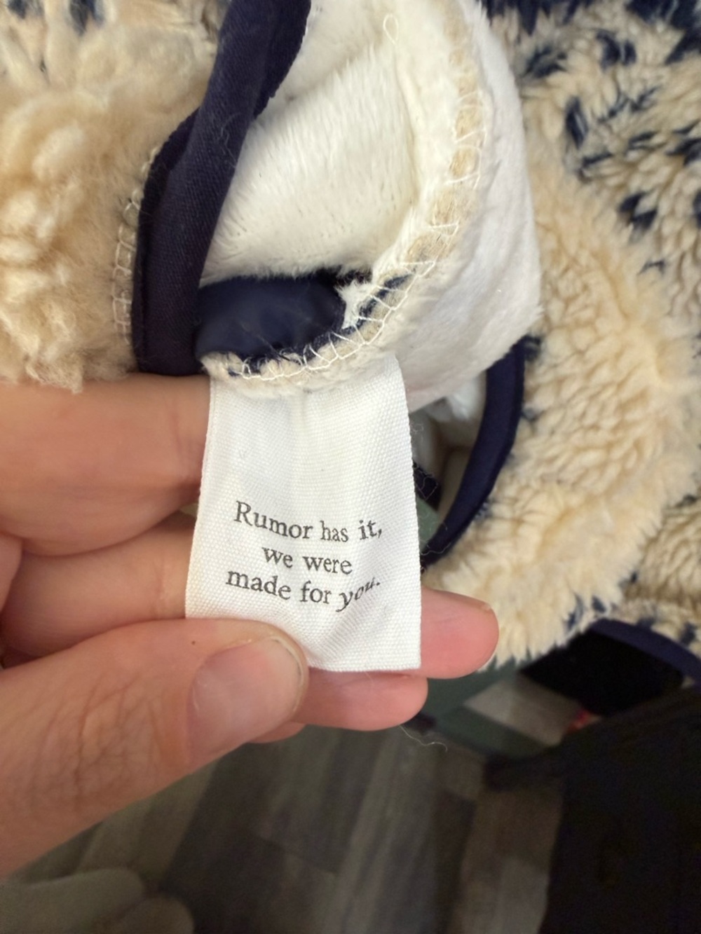 RUMORED Women’s Sun Valley Sherpa Color: Snowflake Size S/M Quarter Zip jacket - Picture 11 of 11